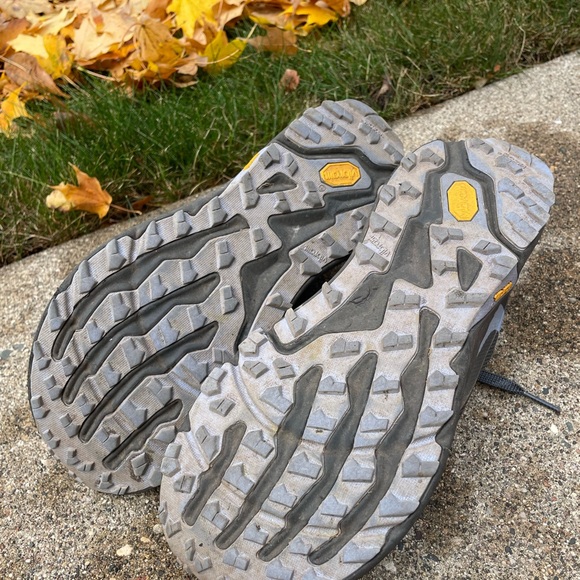 Altra Gray and Blue Athletic Shoes - Picture 7 of 7